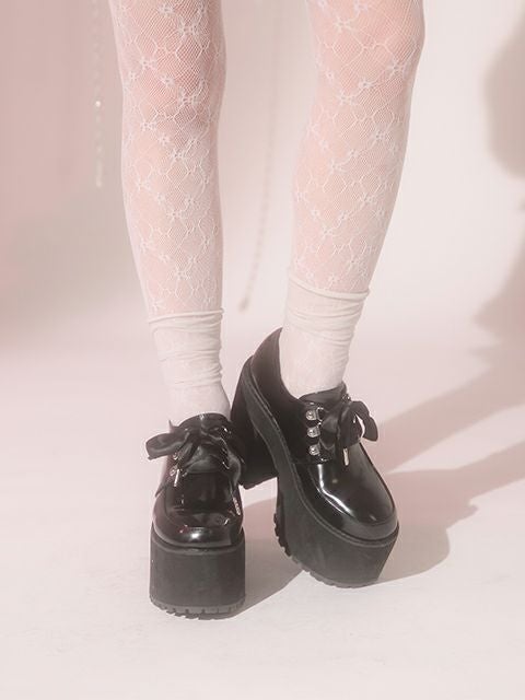 【BUBBLES】サテンヒールシューズ