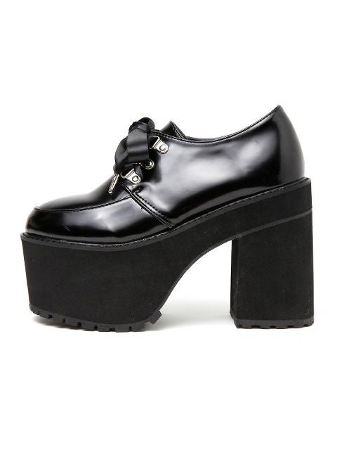 【BUBBLES】サテンヒールシューズ