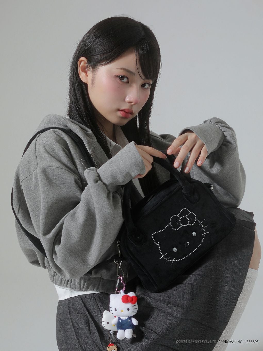 未使用品 HELLO KITTY ビーズバッグ 2808c8f7c4086f71e5cbebfb6df921