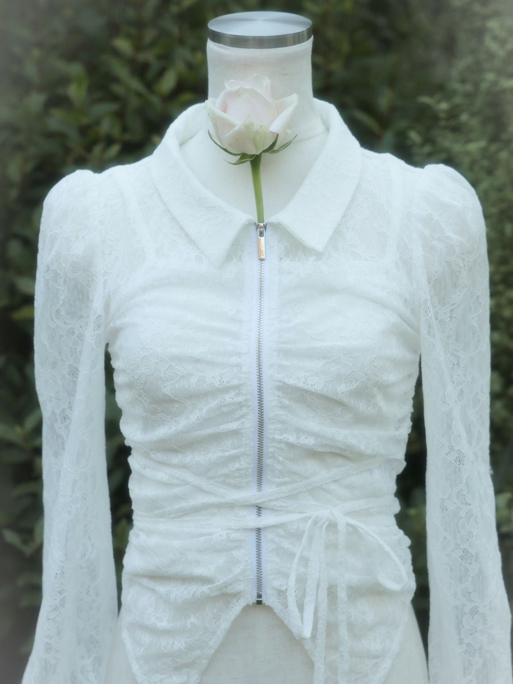 【BUBBLES】レースギャザーブラウス