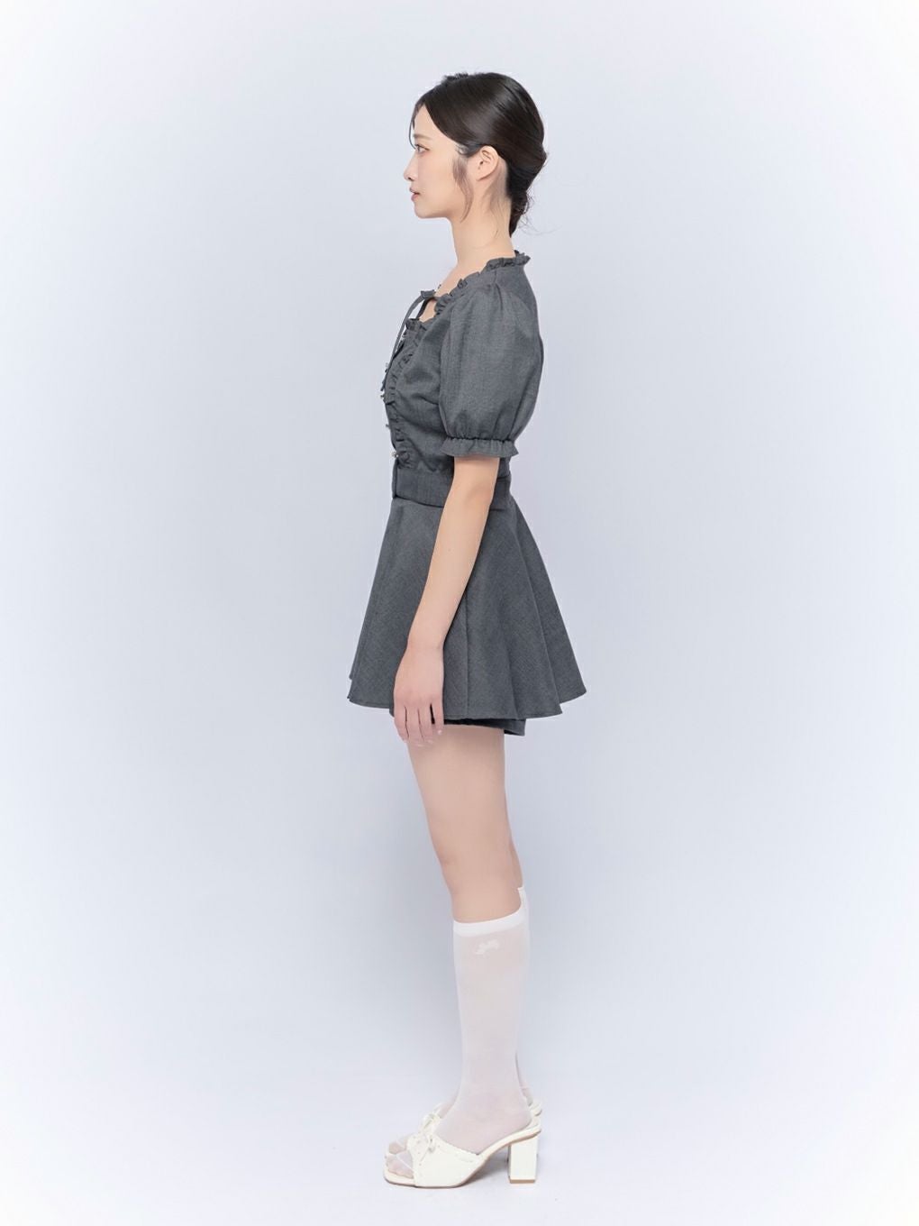 【BUBBLES】フリルペプラムセットアップ