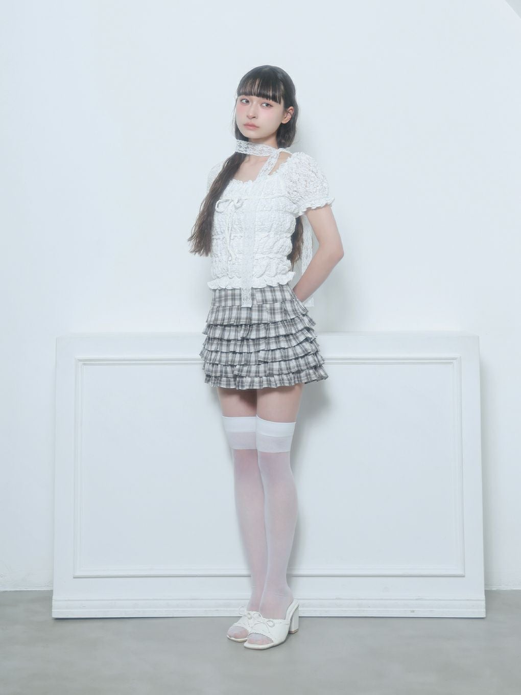 【BUBBLES】シャーリングリボントップス