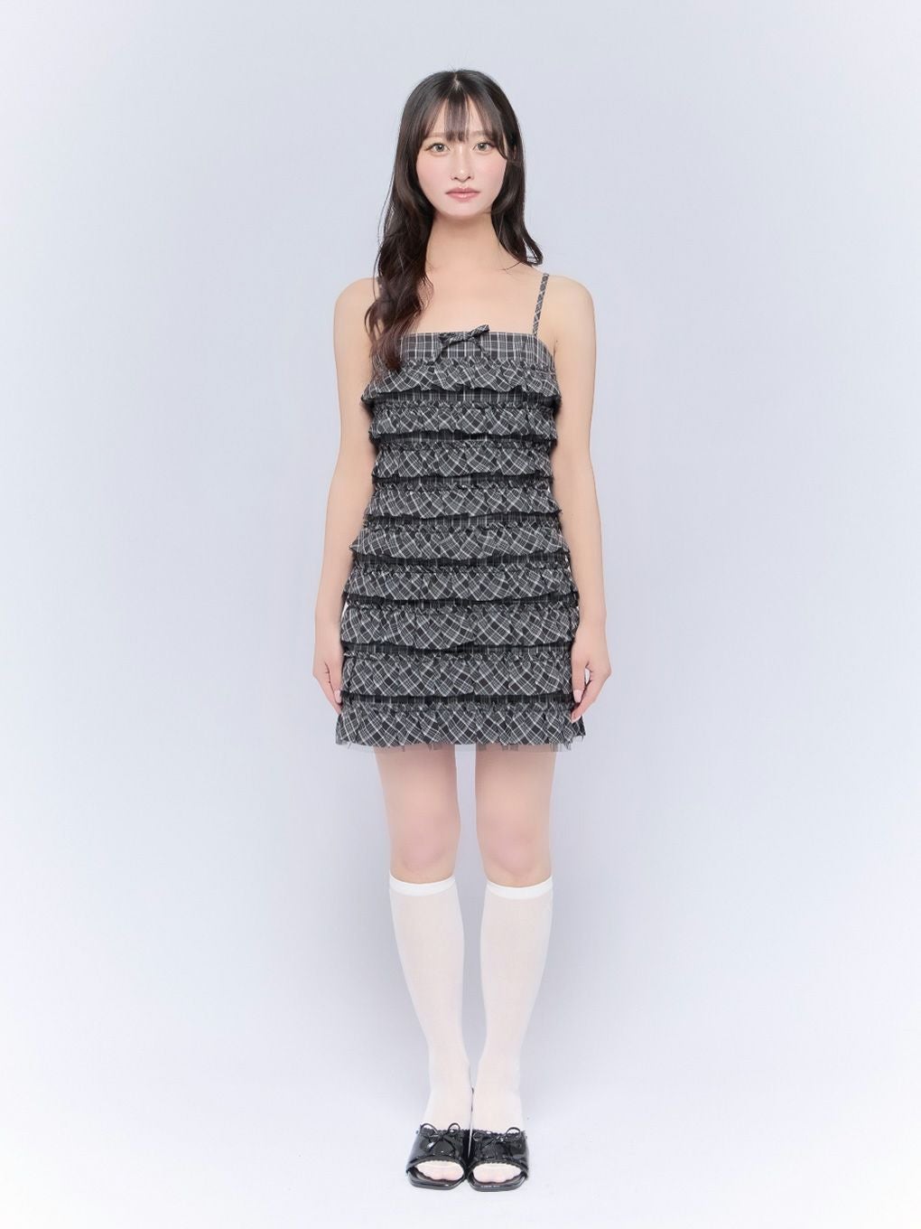 【bubbles新作】ミニワンピ 写真左色 BUBBLES】ミニフリルワンピース | sparkling mall online store