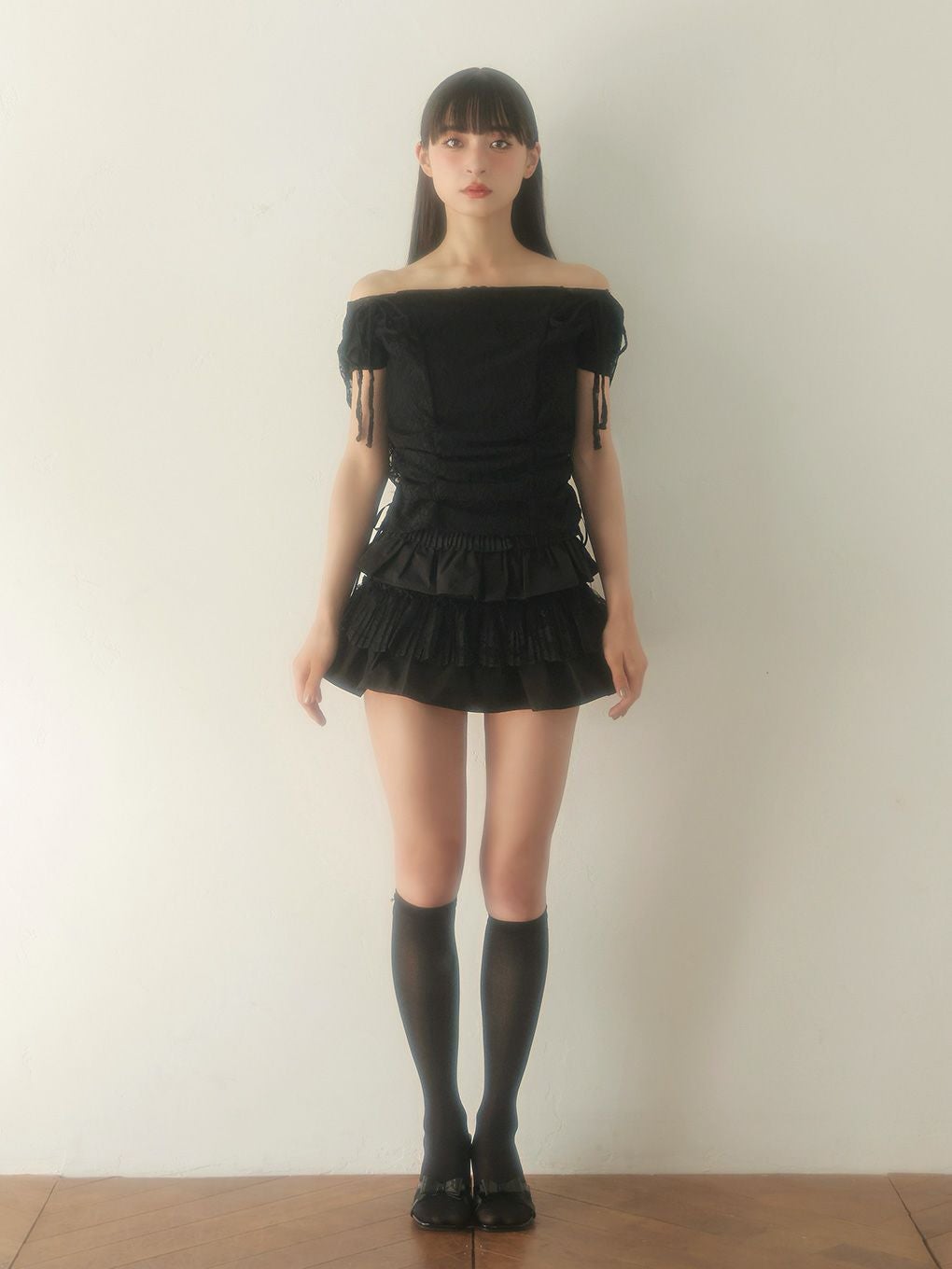 【BUBBLES】レースフーディートップス