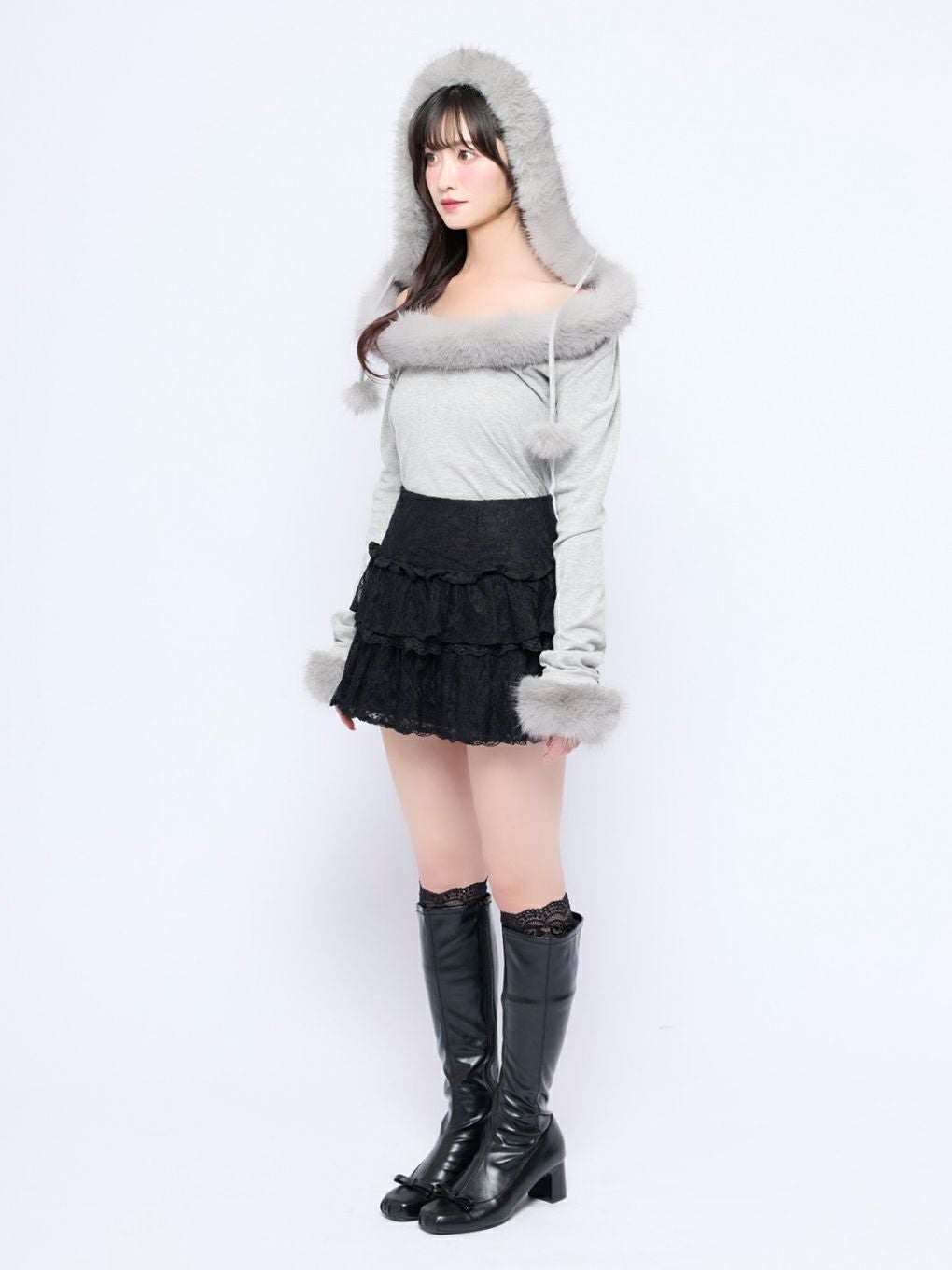 BUBBLES】フードファーオフショルトップス | sparkling mall online store