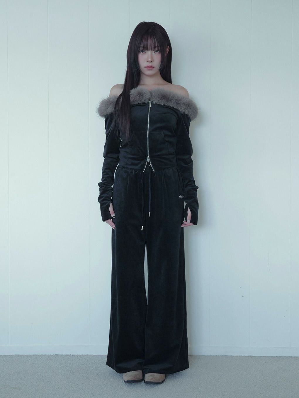 【BUBBLES】ベルベットファーオフショルトップス