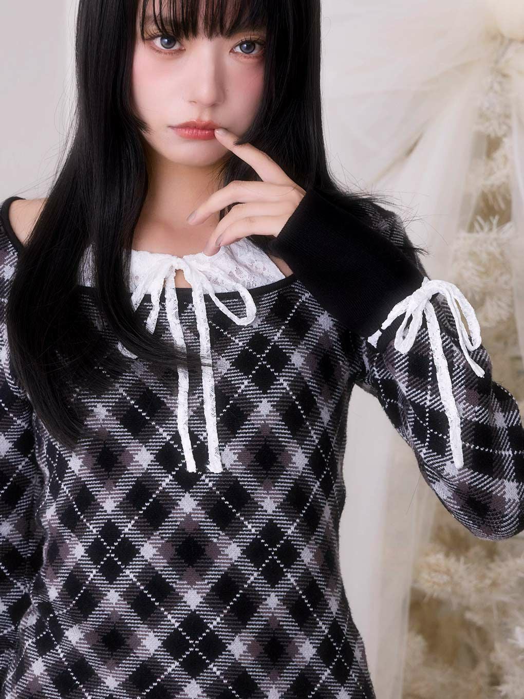 BUBBLES】レースデコルテニットワンピース | sparkling mall online store