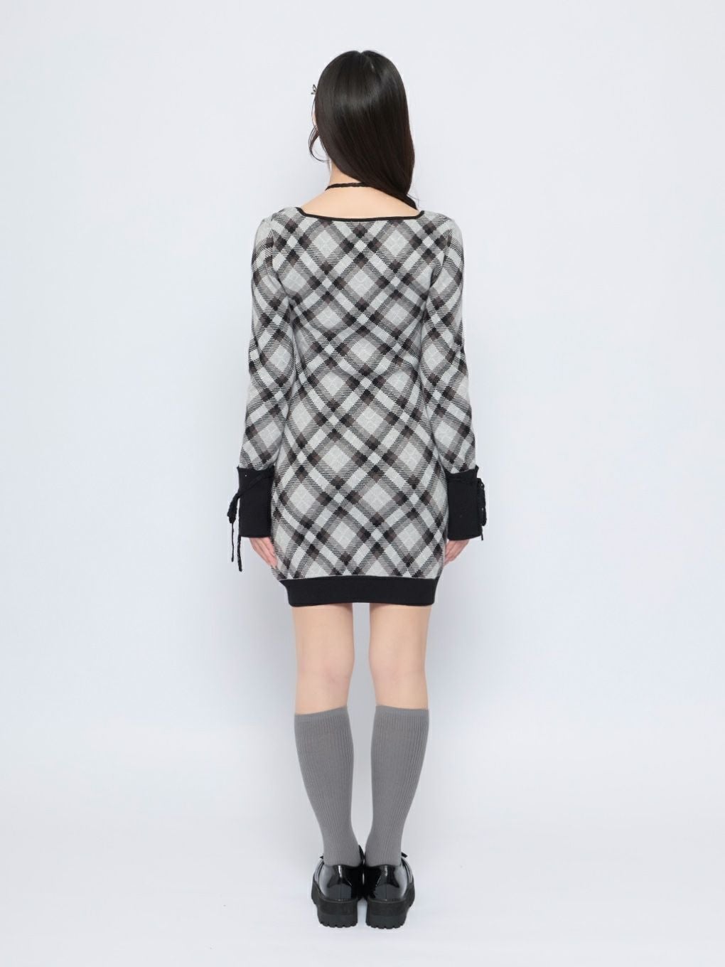 【BUBBLES】レースデコルテニットワンピース