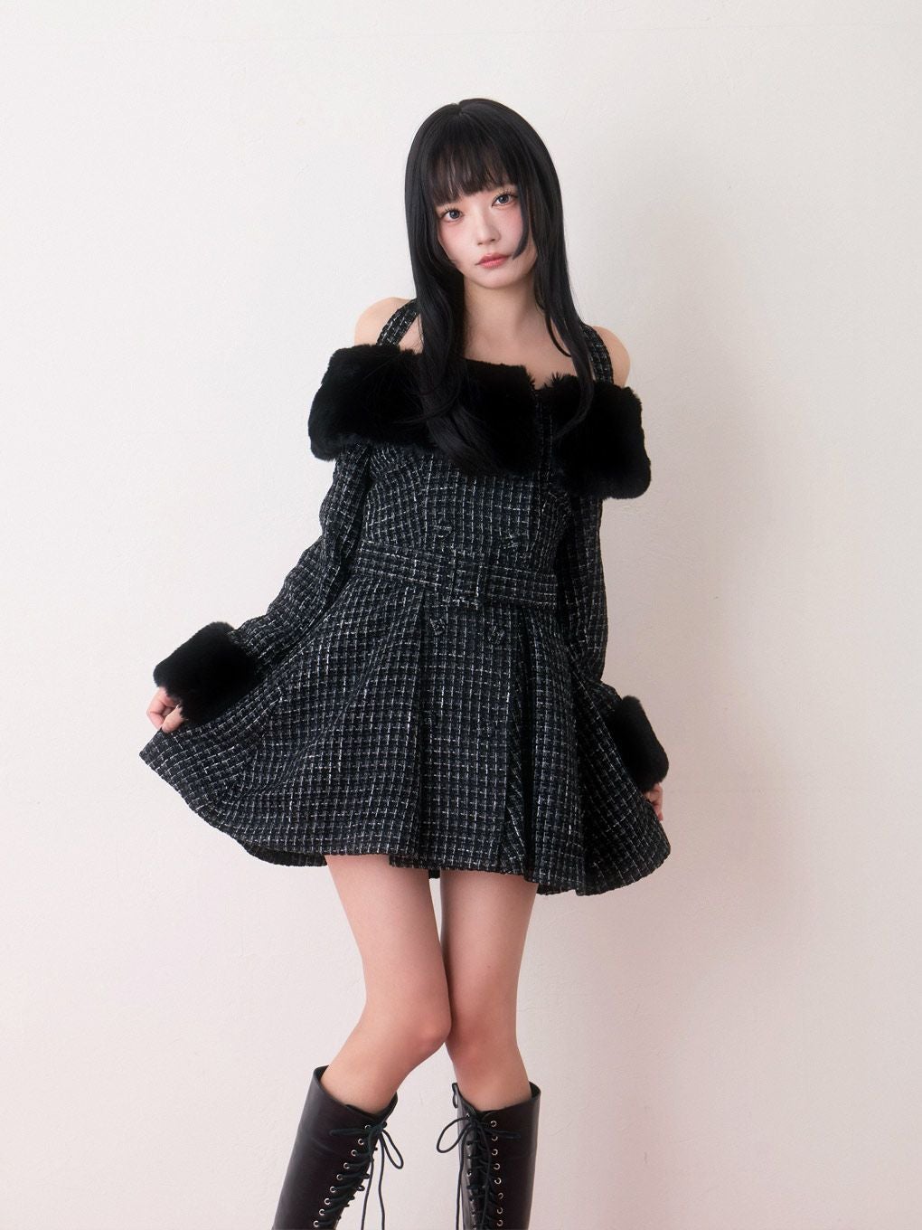 bubbles オフショルツイードワンピース　mサイズ BUBBLES】ファーオフショルツイードワンピース | sparkling mall