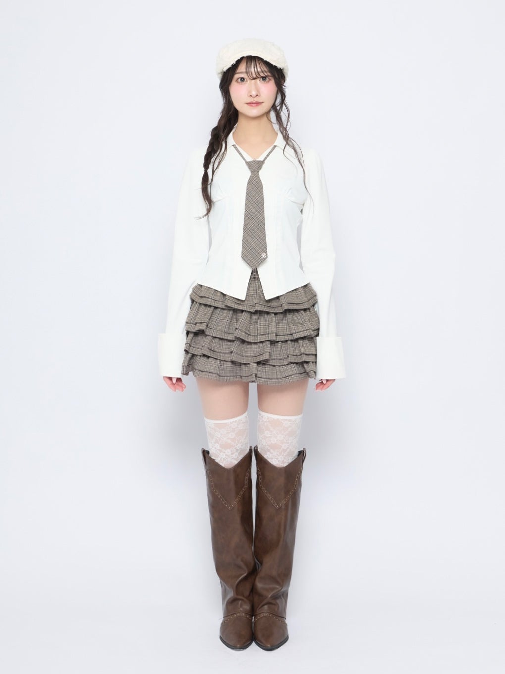 【BUBBLES】フリルミニスカパン