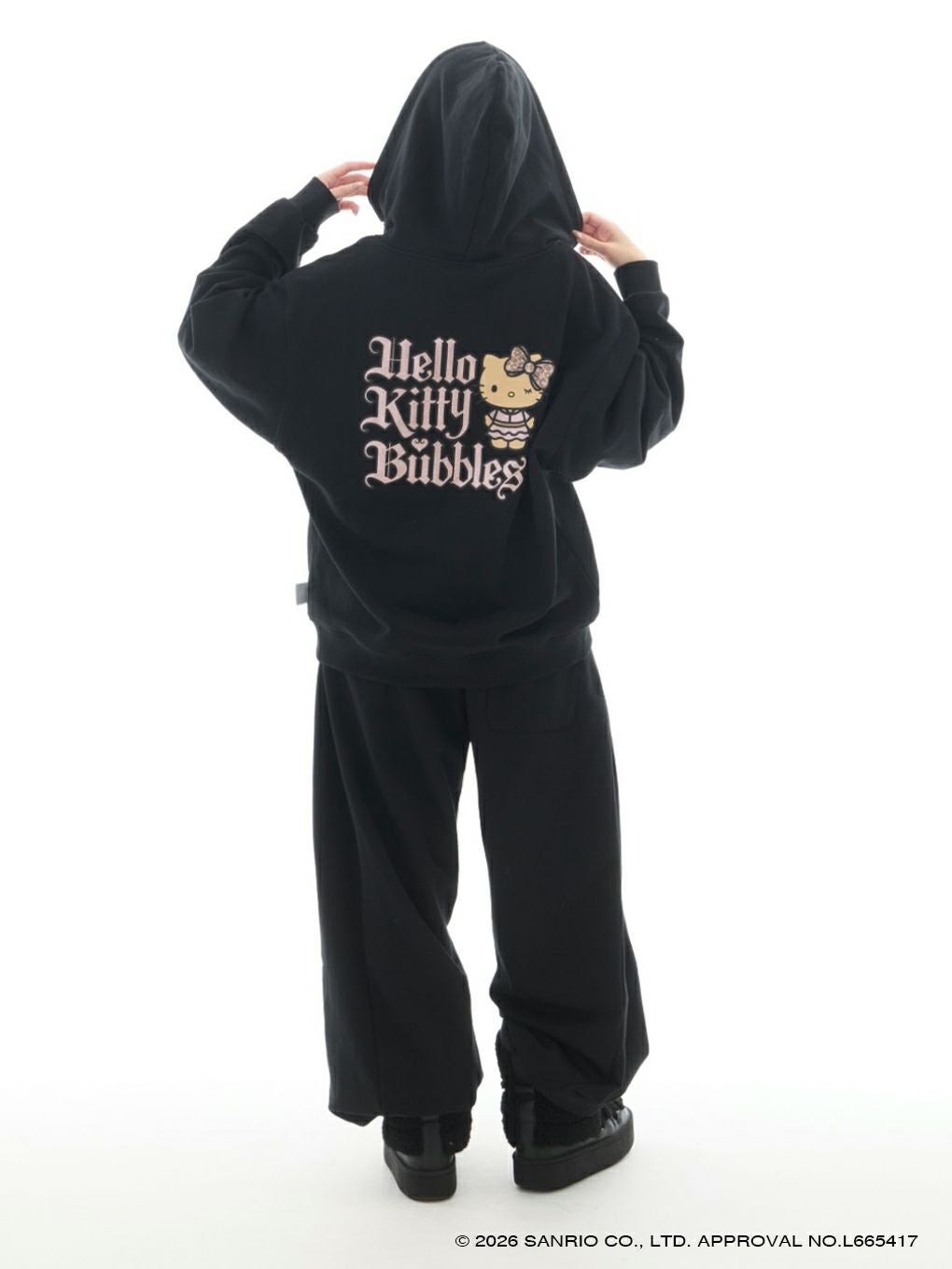 【BUBBLES】グリッターロゴルーズパーカー