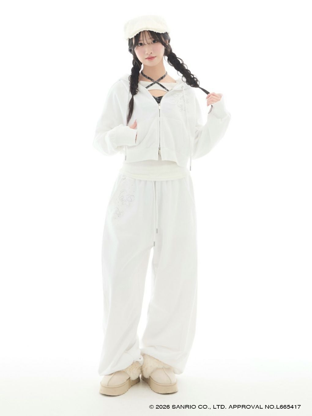 【BUBBLES】ハートビジュークロップドパーカー