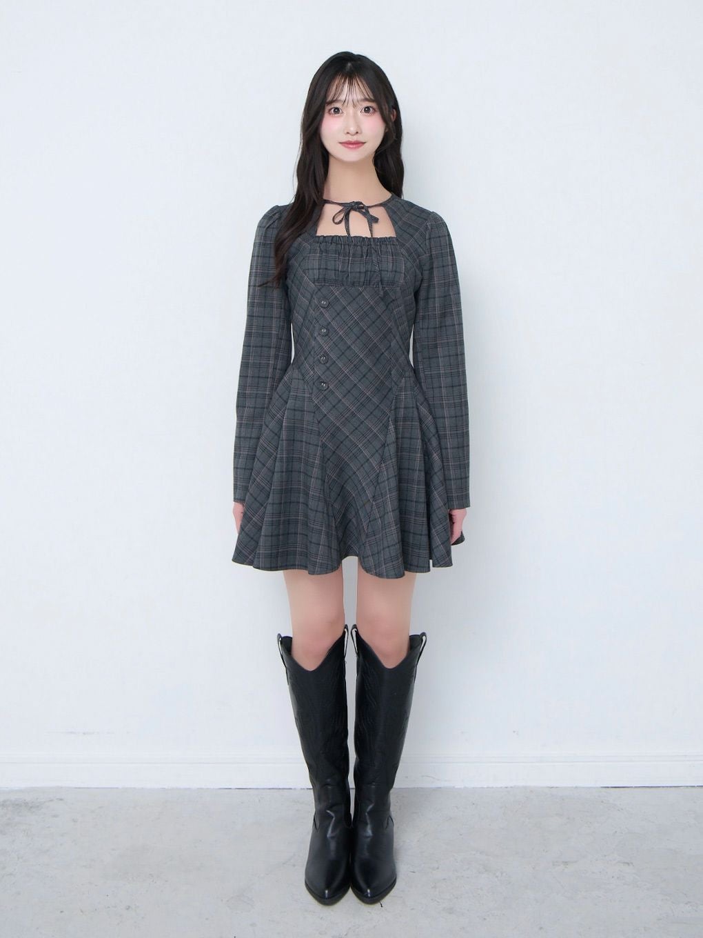 【BUBBLES】オープンネックフレアワンピース