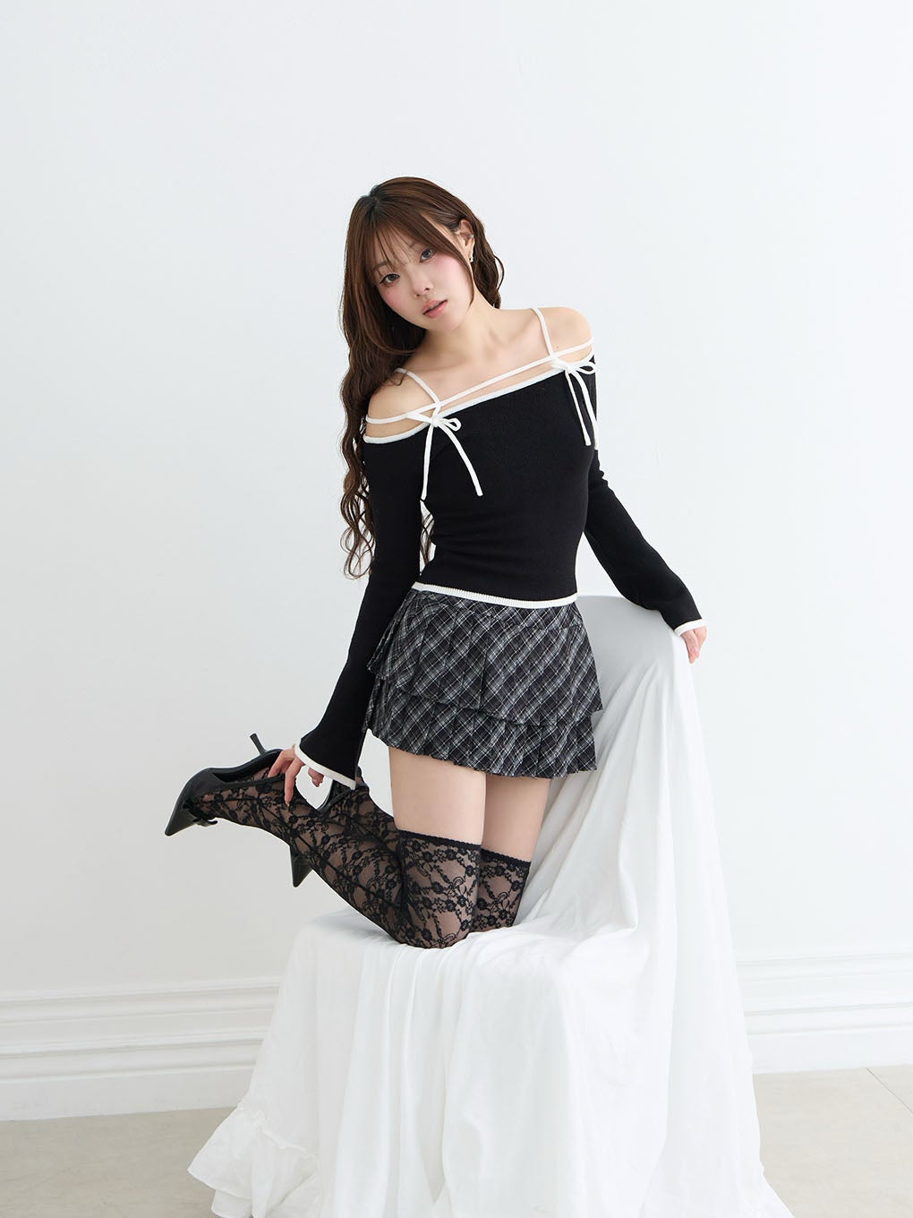 【BUBBLES】ストラップオフショルニット