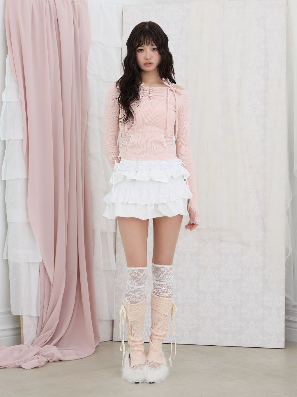 【BUBBLES】オフショルガーリーフードトップス